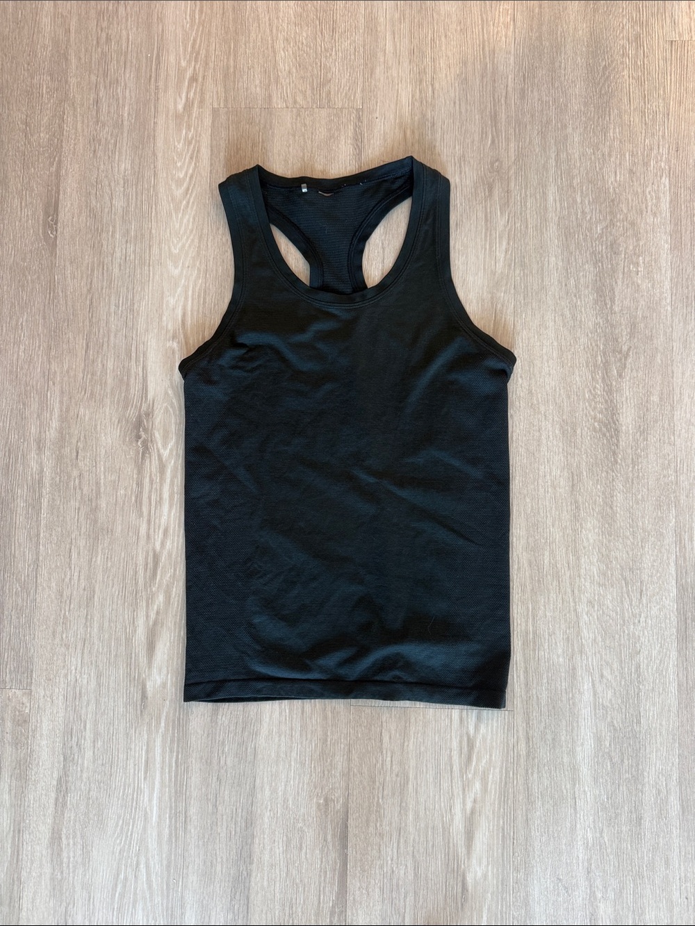 Aritzia TNA Black Racerback Tank Top Small